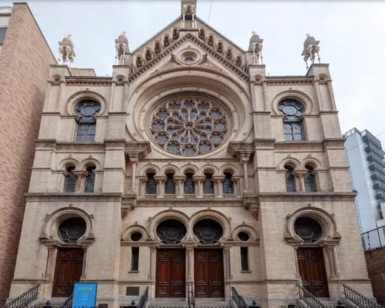 Facade of the Museum at Eldridge Street, the restored 1887 Eldridge Street Synagogue on the Lower East Side